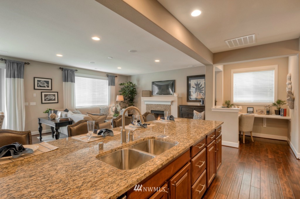 17529 39th Drive Southeast, Unit 28 Bothell, WA 98012 - Photo 10 of 22 Gallery Image 10