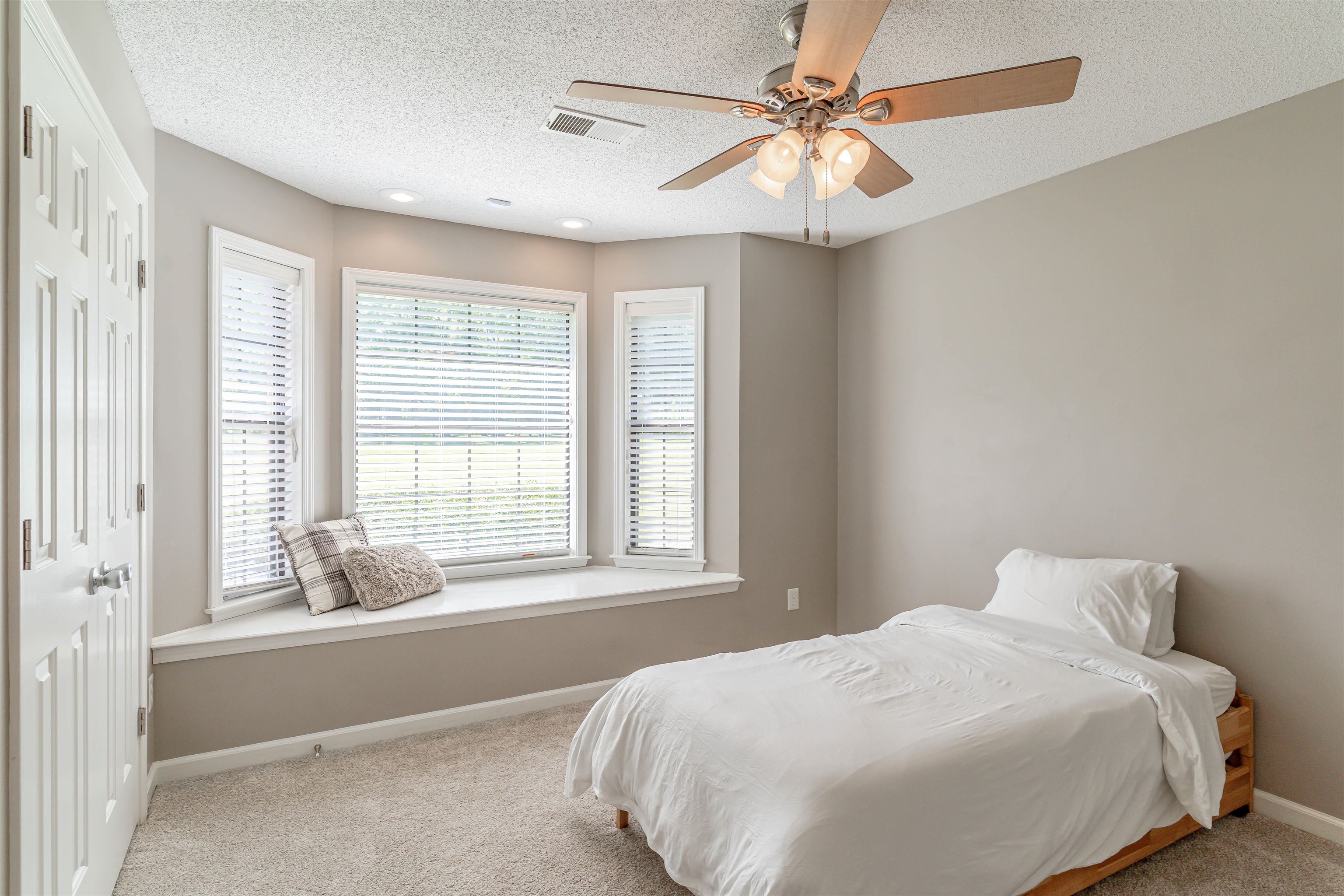 8053 Armour Road Millington, TN 38053 - Photo 13 of 25 Gallery Image 13