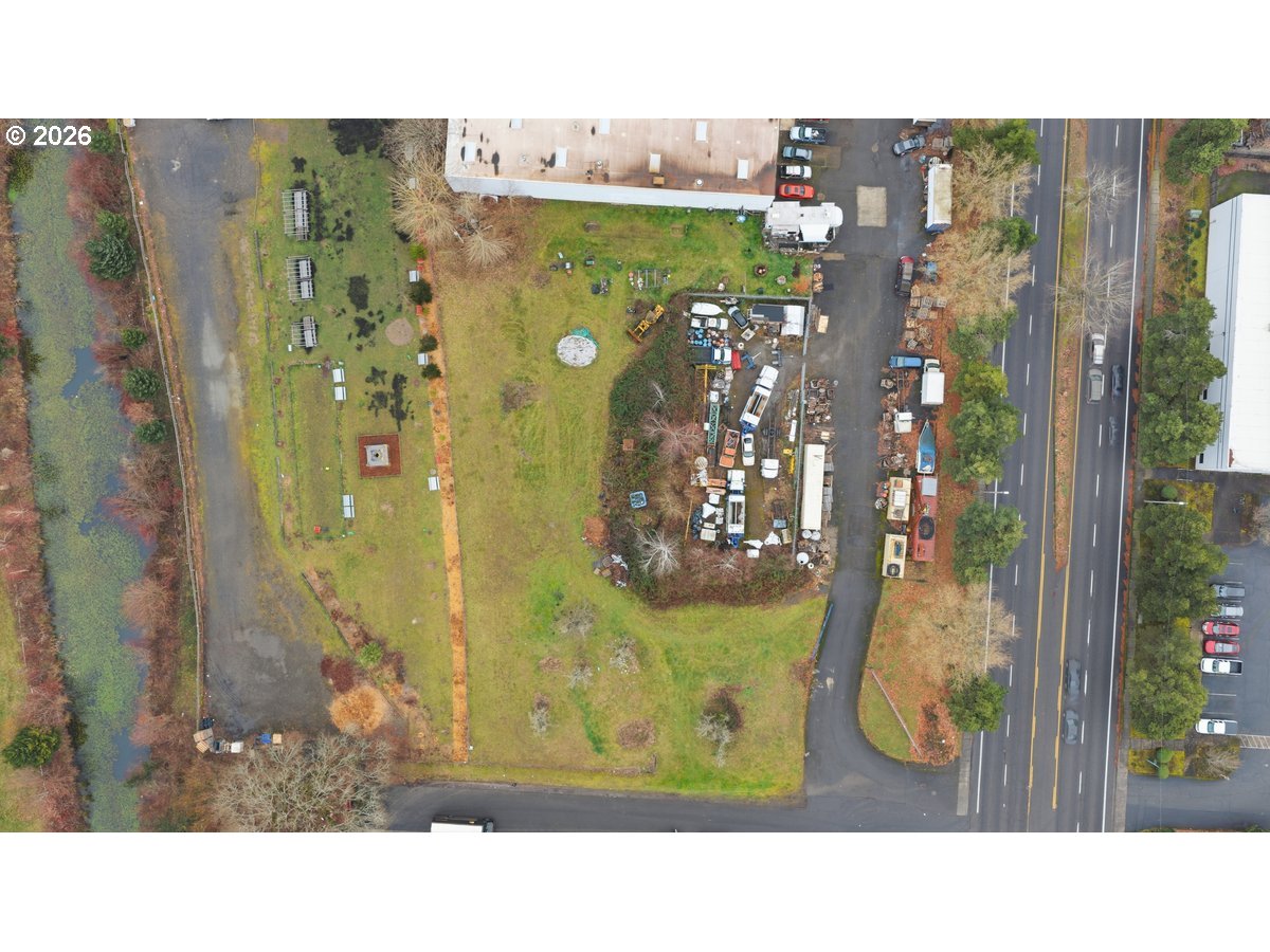 Northeast Airport Way Portland, OR 97230 - Photo 6 of 10