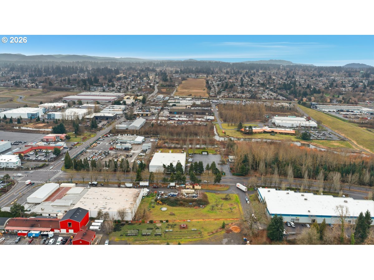 Northeast Airport Way Portland, OR 97230 - Photo 8 of 10