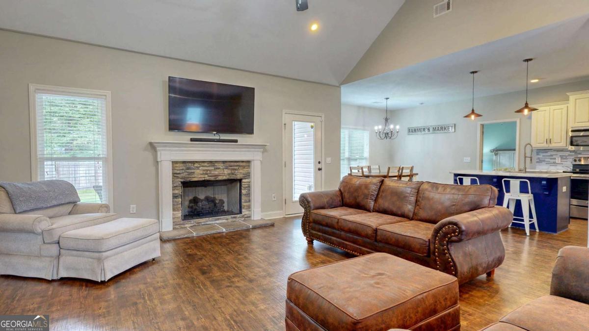 505 Trinity Avenue Brooklet, GA 30415 - Photo 3 of 34
