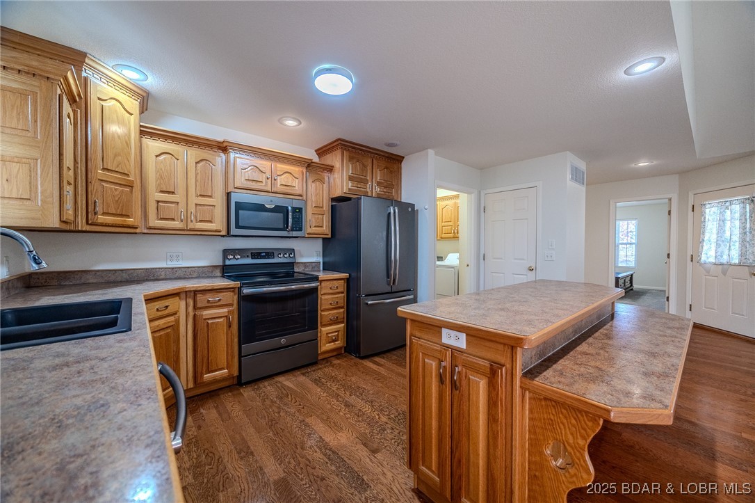 180 Independence Drive Roach, MO 65787 - Photo 20 of 69