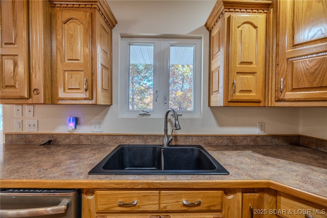 180 Independence Drive Roach, MO 65787 - Photo 22 of 69