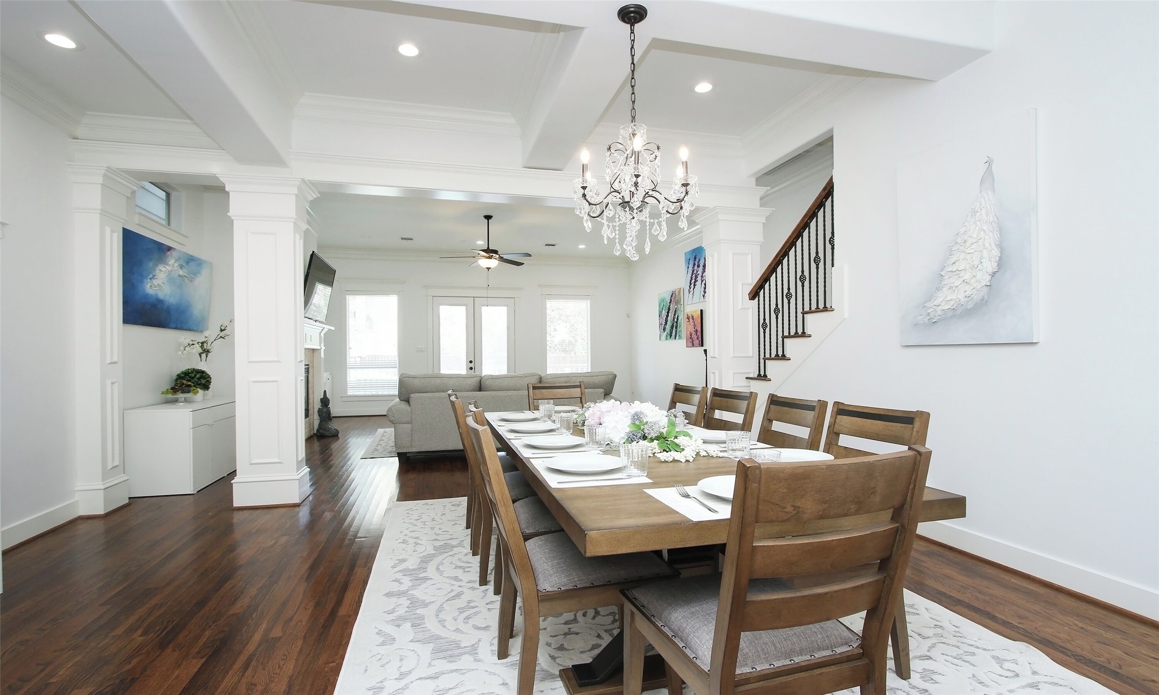 1330 West 25th Street, Unit C Houston, TX 77008 - Photo 28 of 30 a view of a dining room and livingroom view