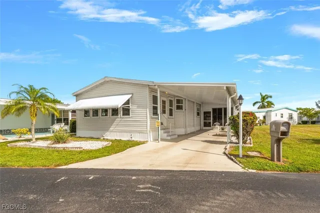 $259,000 | 102 Elise Drive, Fort Myers, FL 33908