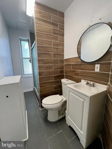 $1,400 | 807 South St Bernard Street, Unit 3F, Philadelphia, PA 19143