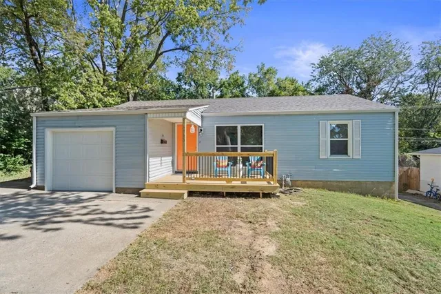 $200,000 | 2723 North 61st Terrace, Kansas City, KS 66104