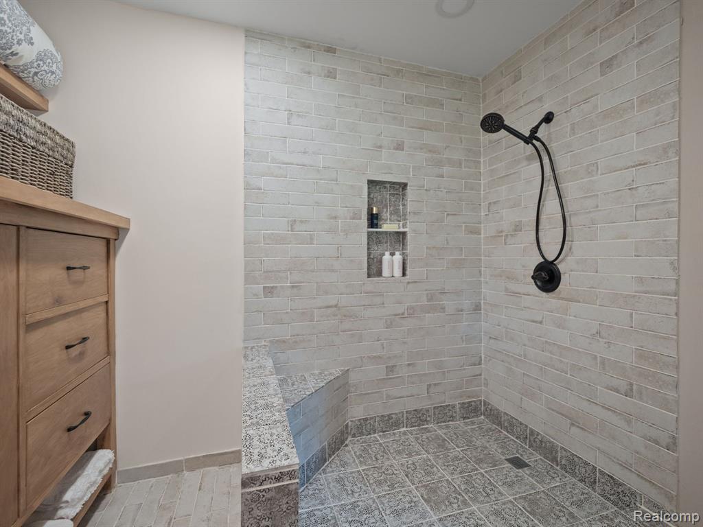 5610 Metamora Road Metamora, MI 48455 - Photo 24 of 46 Gallery Image 24