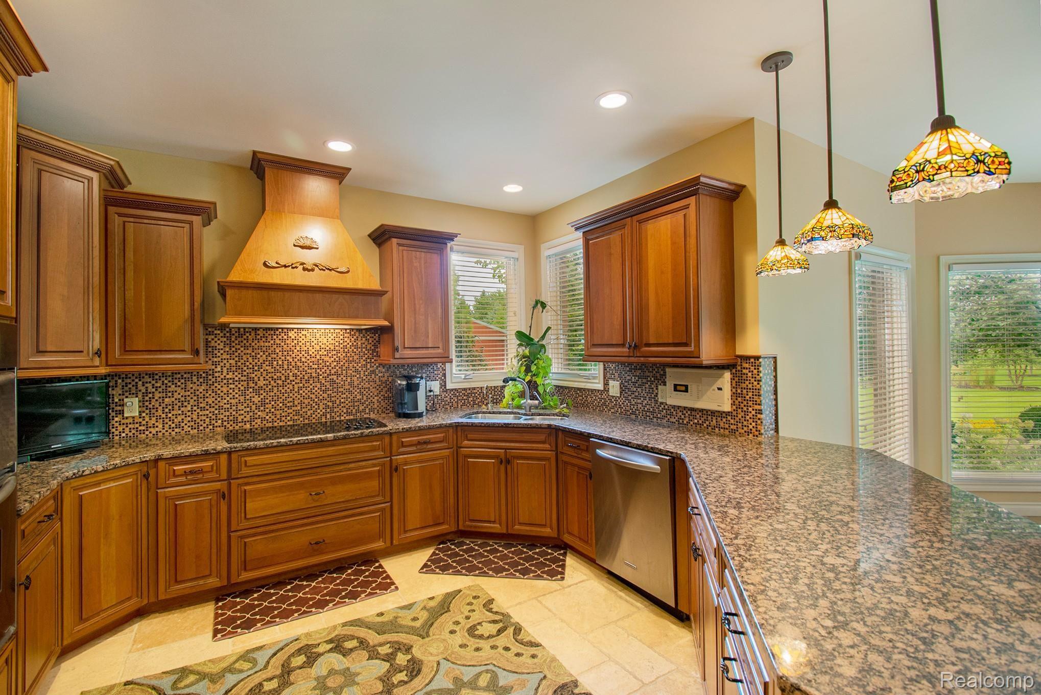 60727 Kunstman Road Ray, MI 48096 - Photo 3 of 21 190903-Srouji-60727-Kunstman_19.jpg