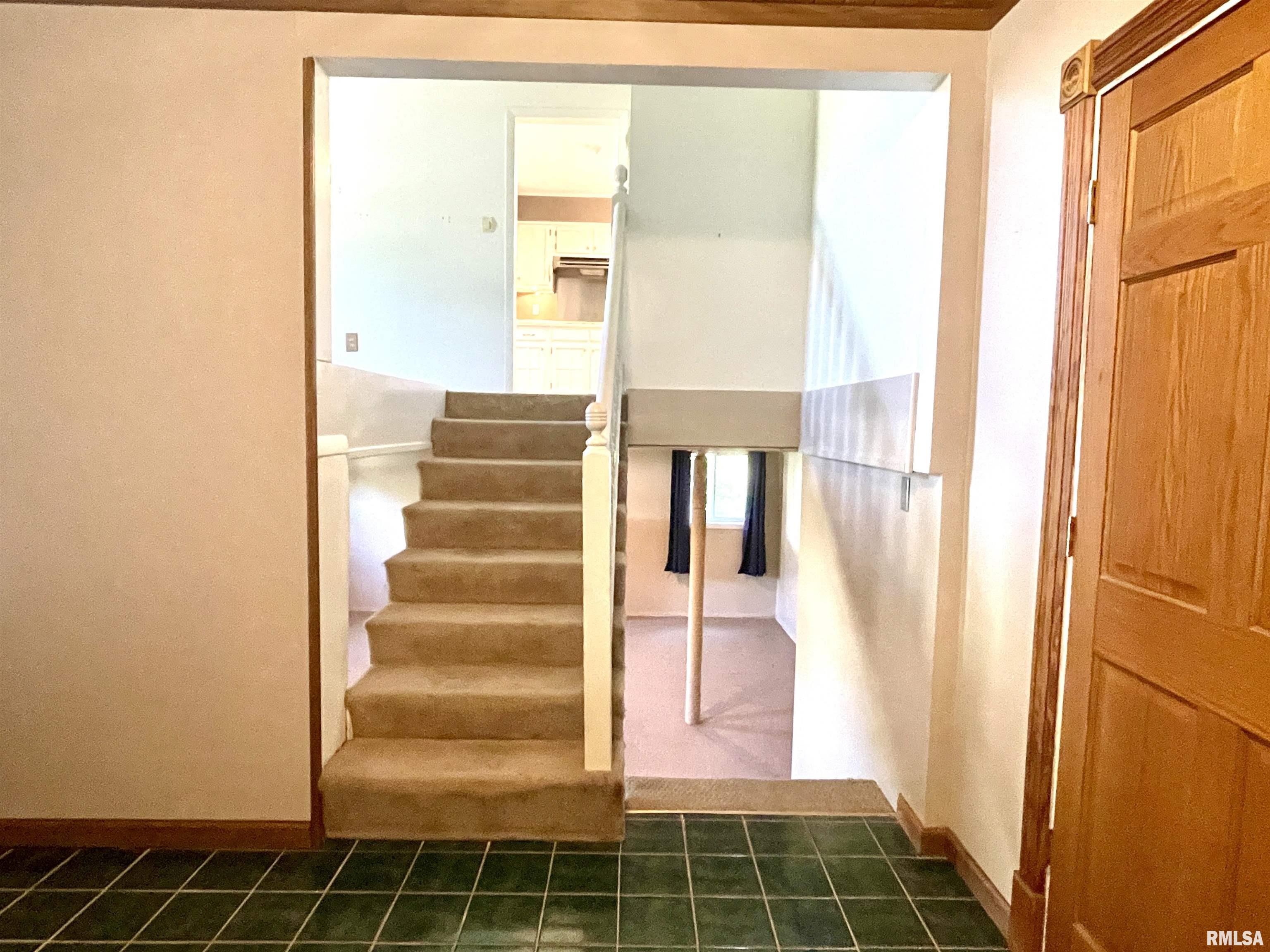 5121 South Sir Lionel Court Mapleton, IL 61547 - Photo 9 of 47