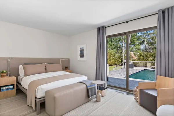 $50,000 | 716 Hands Creek Road, East Hampton, NY 11937