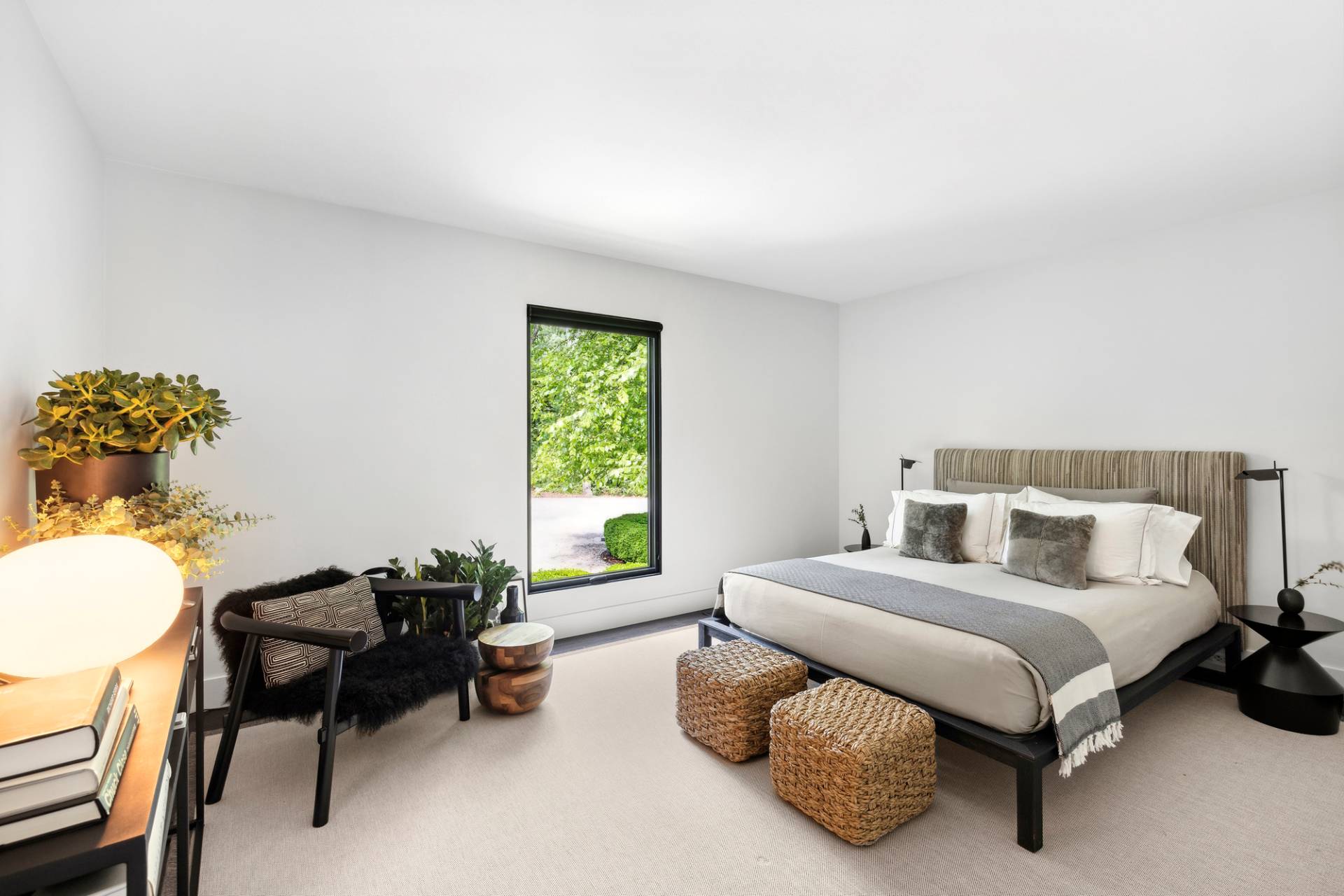 716 Hands Creek Road East Hampton, NY 11937 - Photo 15 of 24