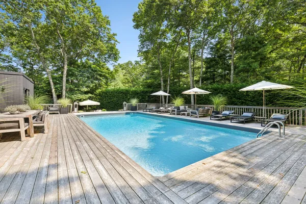 $50,000 | 716 Hands Creek Road, East Hampton, NY 11937