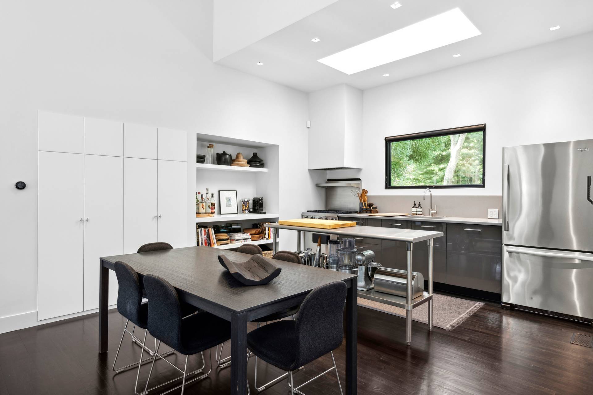 716 Hands Creek Road East Hampton, NY 11937 - Photo 5 of 24