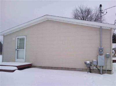 1496 Chesaning Road Montrose, MI 48457 - Photo 6 of 15 20115689-5.JPG