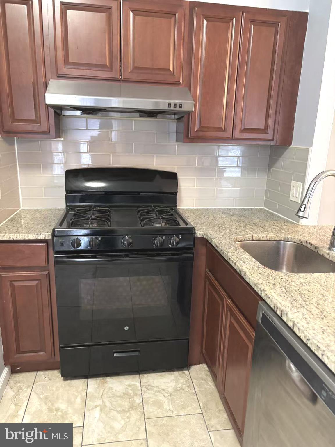 533 Robbins Street Philadelphia, PA 19111 - Photo 13 of 13