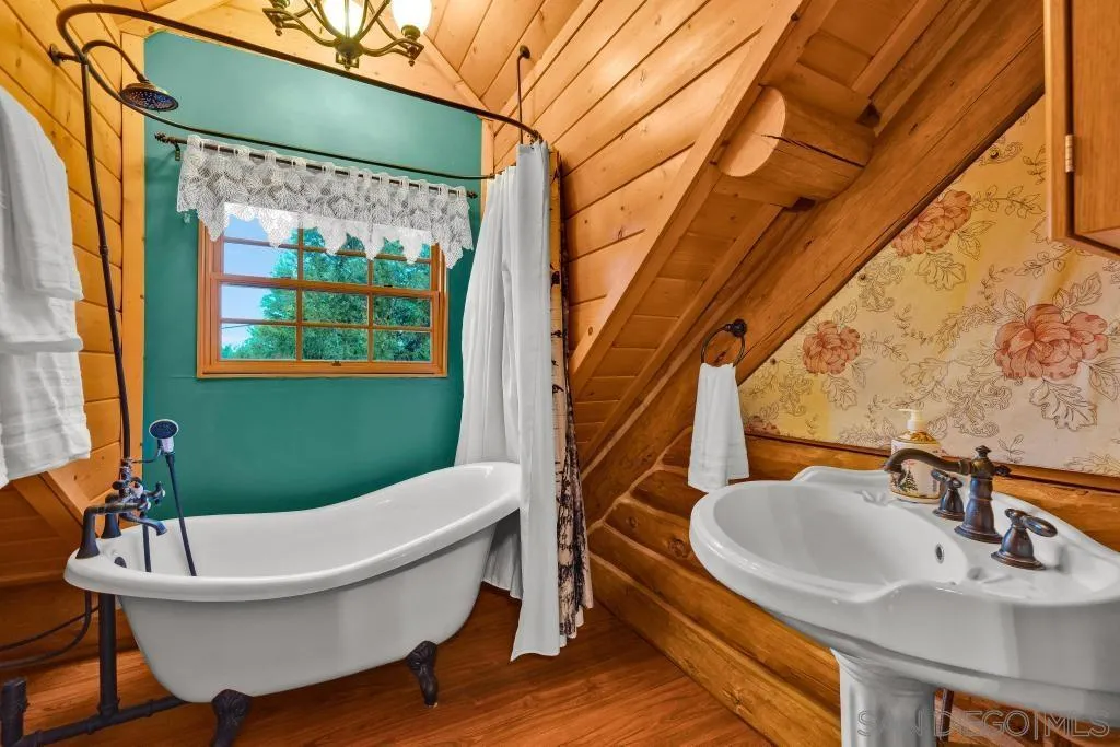 15469 Incapa Road Julian, CA 92036 - Photo 14 of 23 a view of balcony with a table and chairs