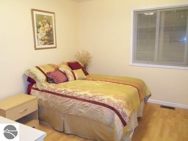 1468 West River Road Traverse City, MI 49696 - Photo 12 of 25 1739783-11.JPG