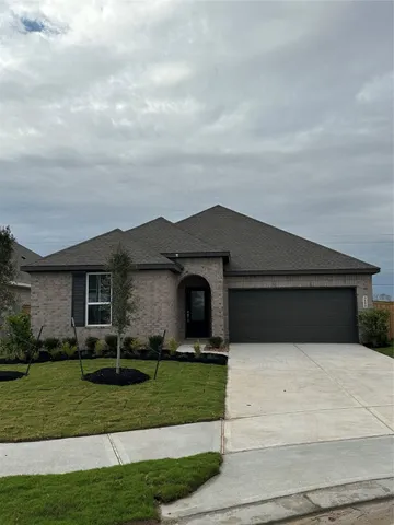 $249,990 | 3110 Emerald Hills Drive, Angleton, TX 77515