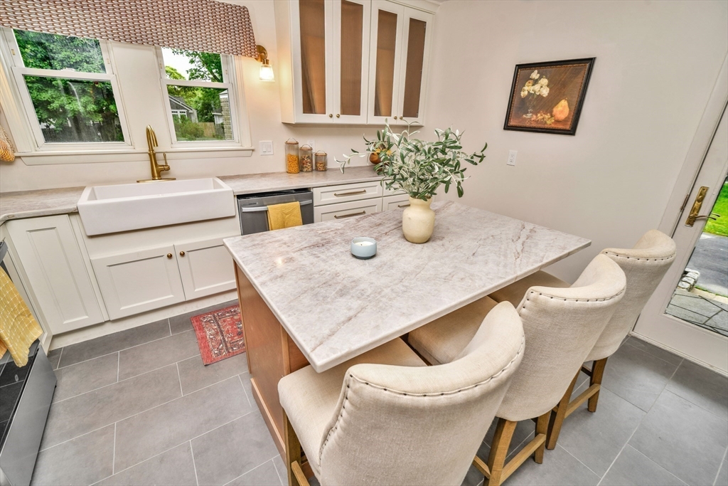 619 North Main Street Mansfield, MA 02048 - Photo 19 of 38