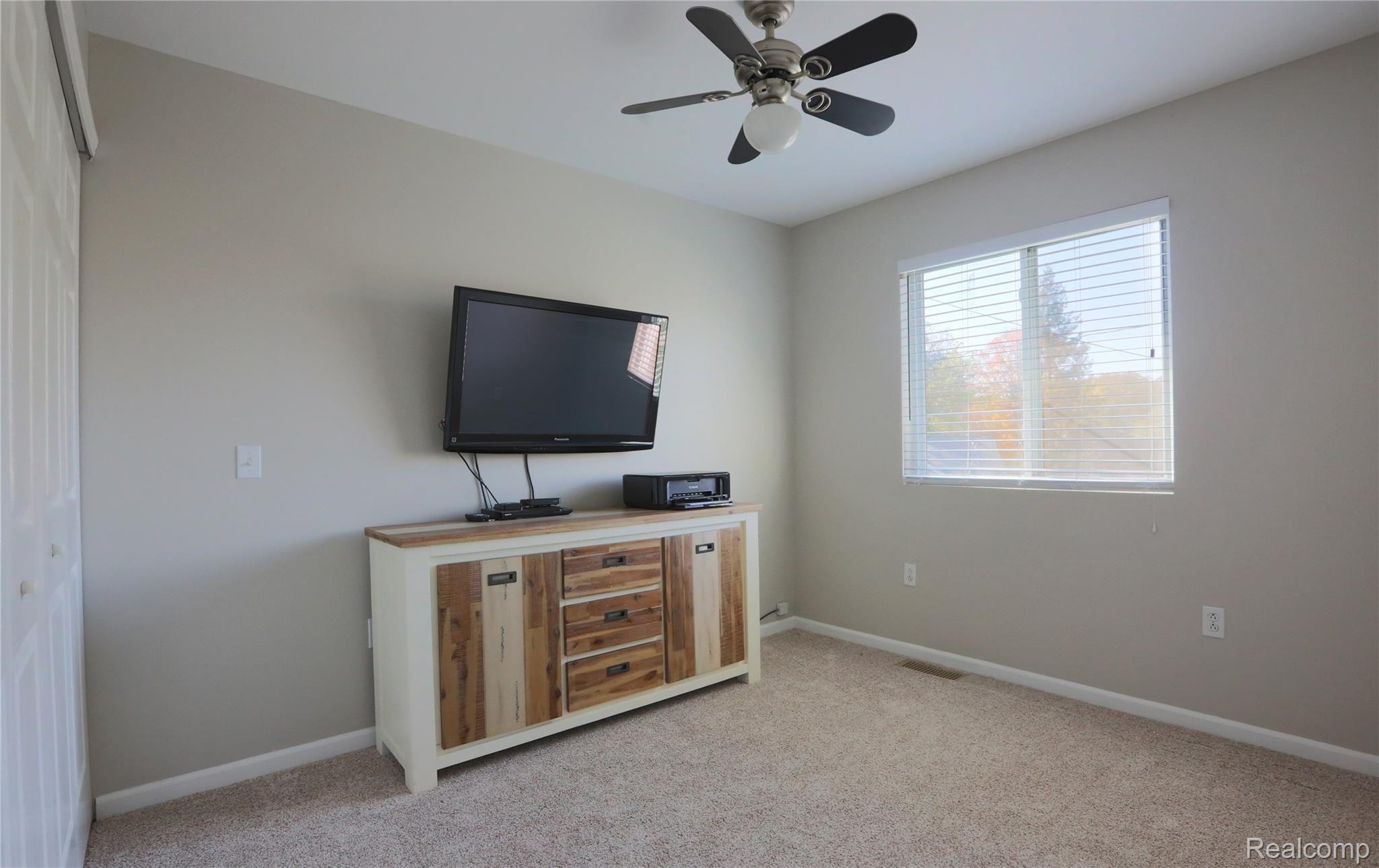 2300 Old Novi Road Novi, MI 48377 - Photo 18 of 27 0I0A8748.jpeg