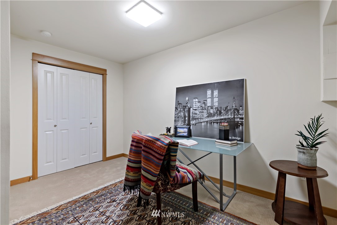 4307 Southwest Seattle Street Seattle, WA 98116 - Photo 32 of 40