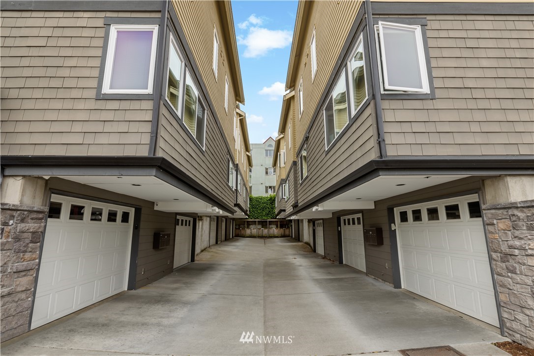 4307 Southwest Seattle Street Seattle, WA 98116 - Photo 40 of 40