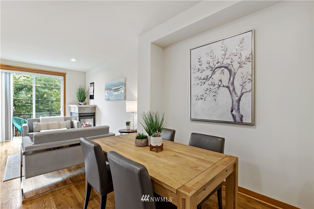 4307 Southwest Seattle Street Seattle, WA 98116 - Photo 9 of 40