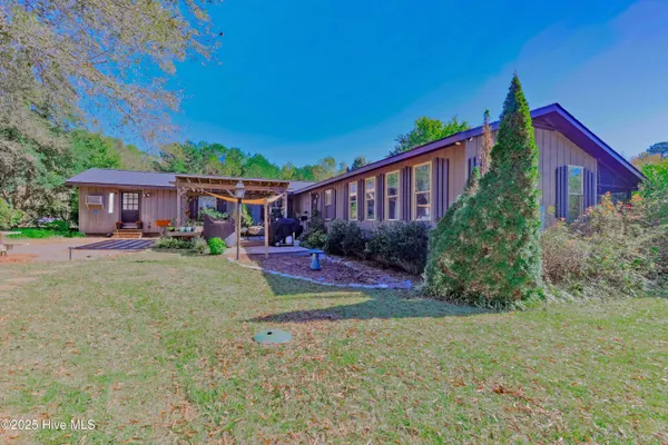 $335,000 | 451 Tracy Brown Road, Magnolia, NC 28453