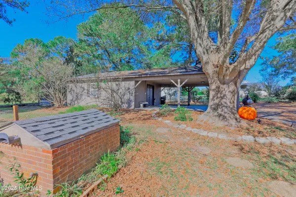 $335,000 | 451 Tracy Brown Road, Magnolia, NC 28453