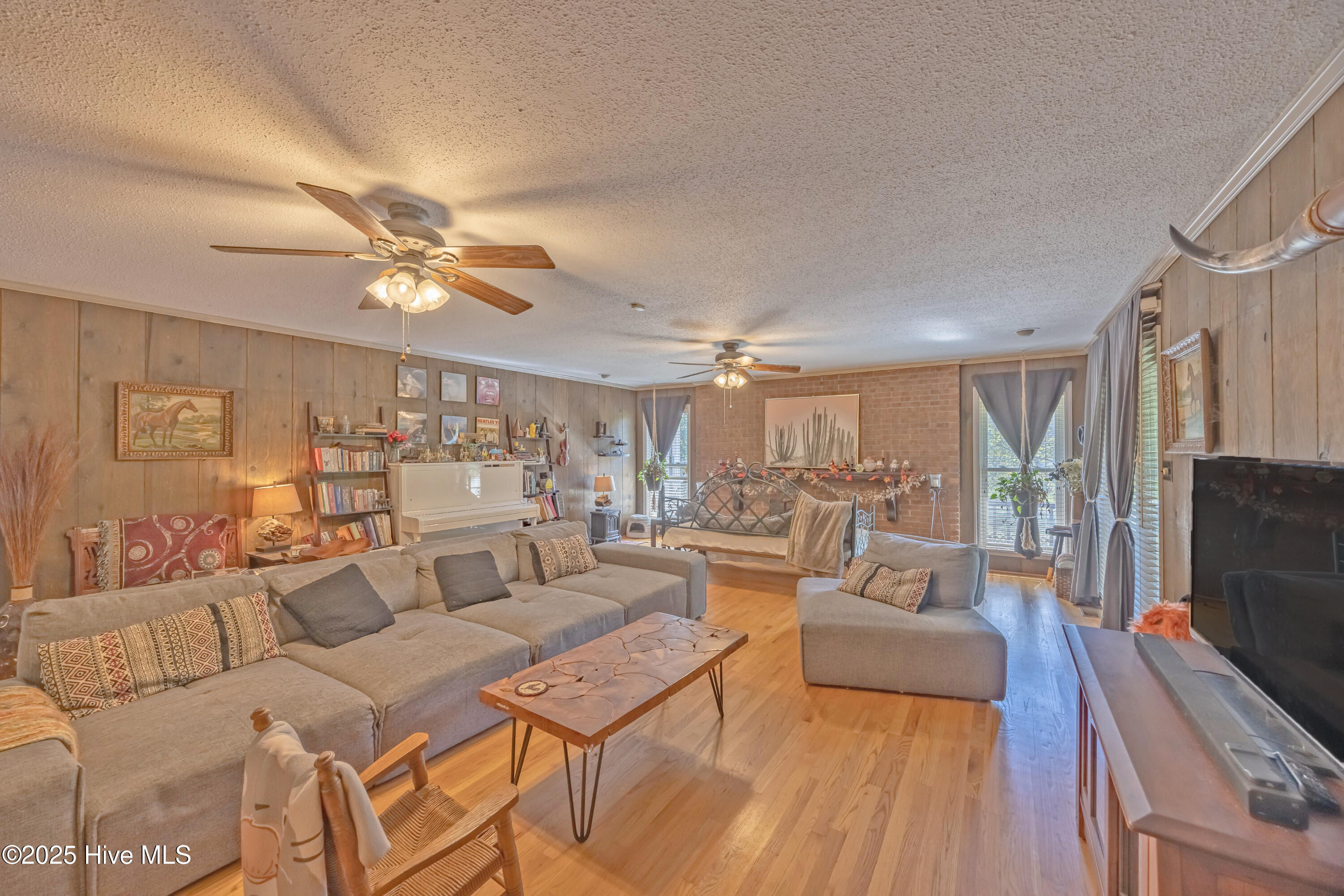 451 Tracy Brown Road Magnolia, NC 28453 - Photo 28 of 47 Great Room with Fireplace