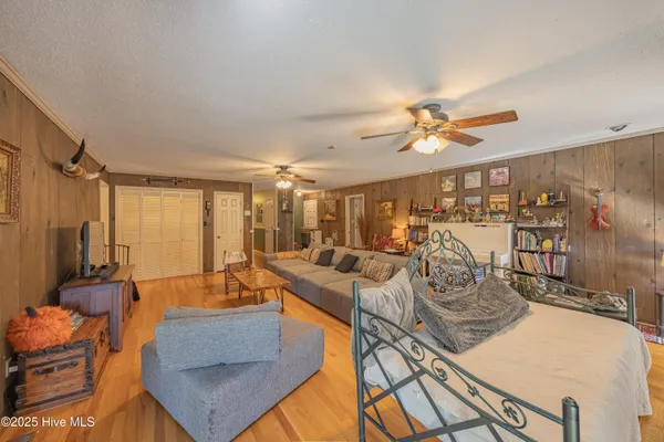 $335,000 | 451 Tracy Brown Road, Magnolia, NC 28453