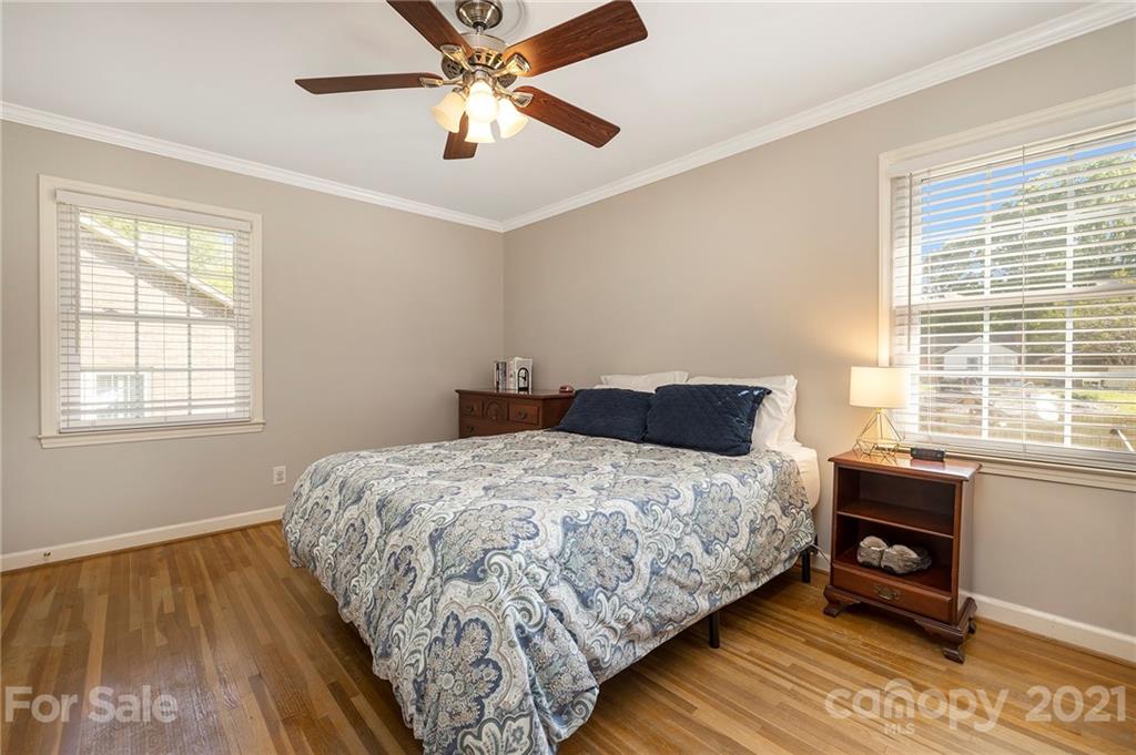 3133 Goneaway Road Charlotte, NC 28210 - Photo 13 of 25 Gallery Image 13