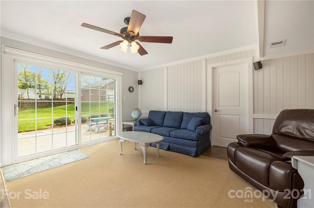 3133 Goneaway Road Charlotte, NC 28210 - Photo 15 of 25 Gallery Image 15