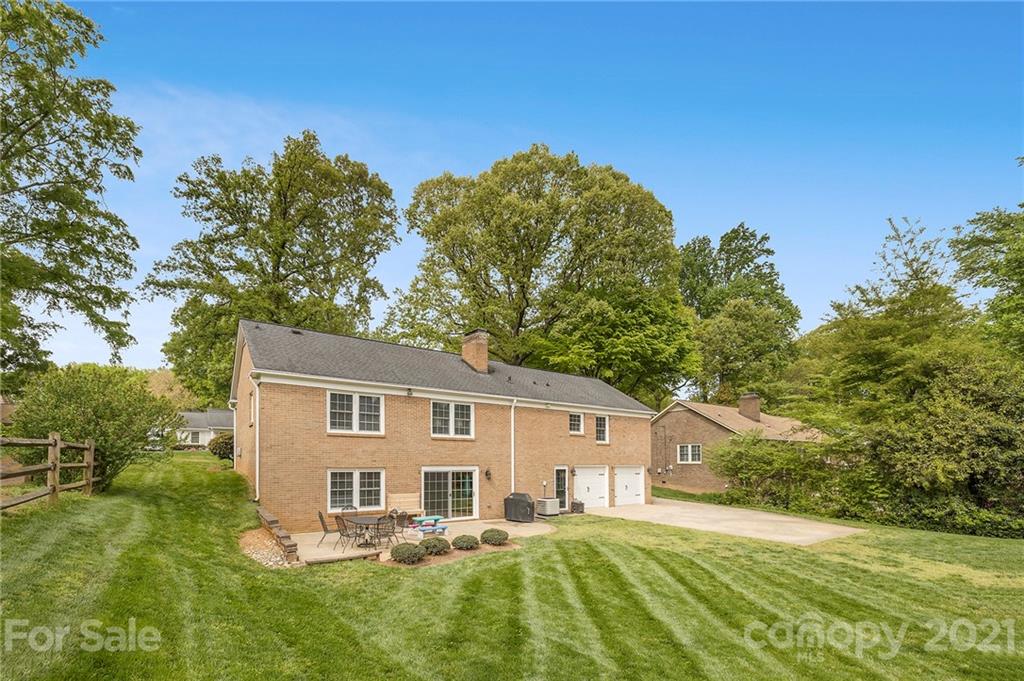 3133 Goneaway Road Charlotte, NC 28210 - Photo 22 of 25 Gallery Image 22