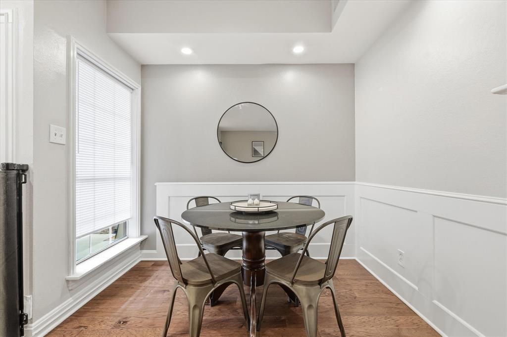 14277 Preston Road, Unit 615 Dallas, TX 75254 - Photo 13 of 20 a dining room with furniture and window