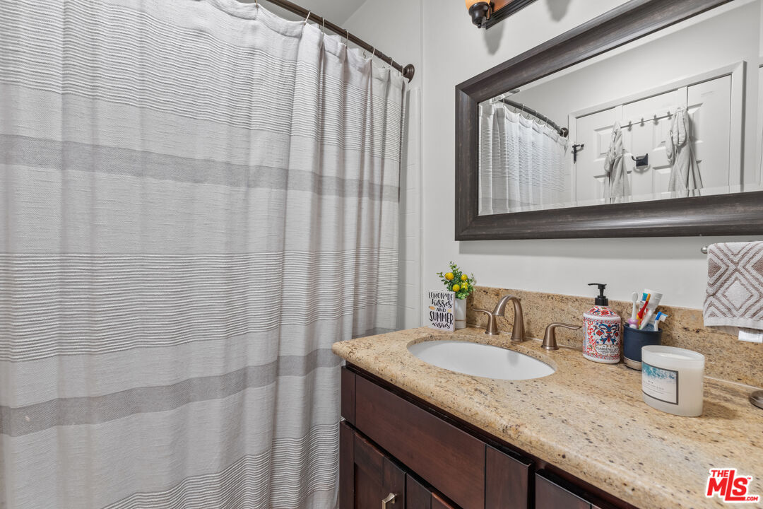 8701 Delgany Avenue, Unit 112 Playa del Rey, CA 90293 - Photo 14 of 22