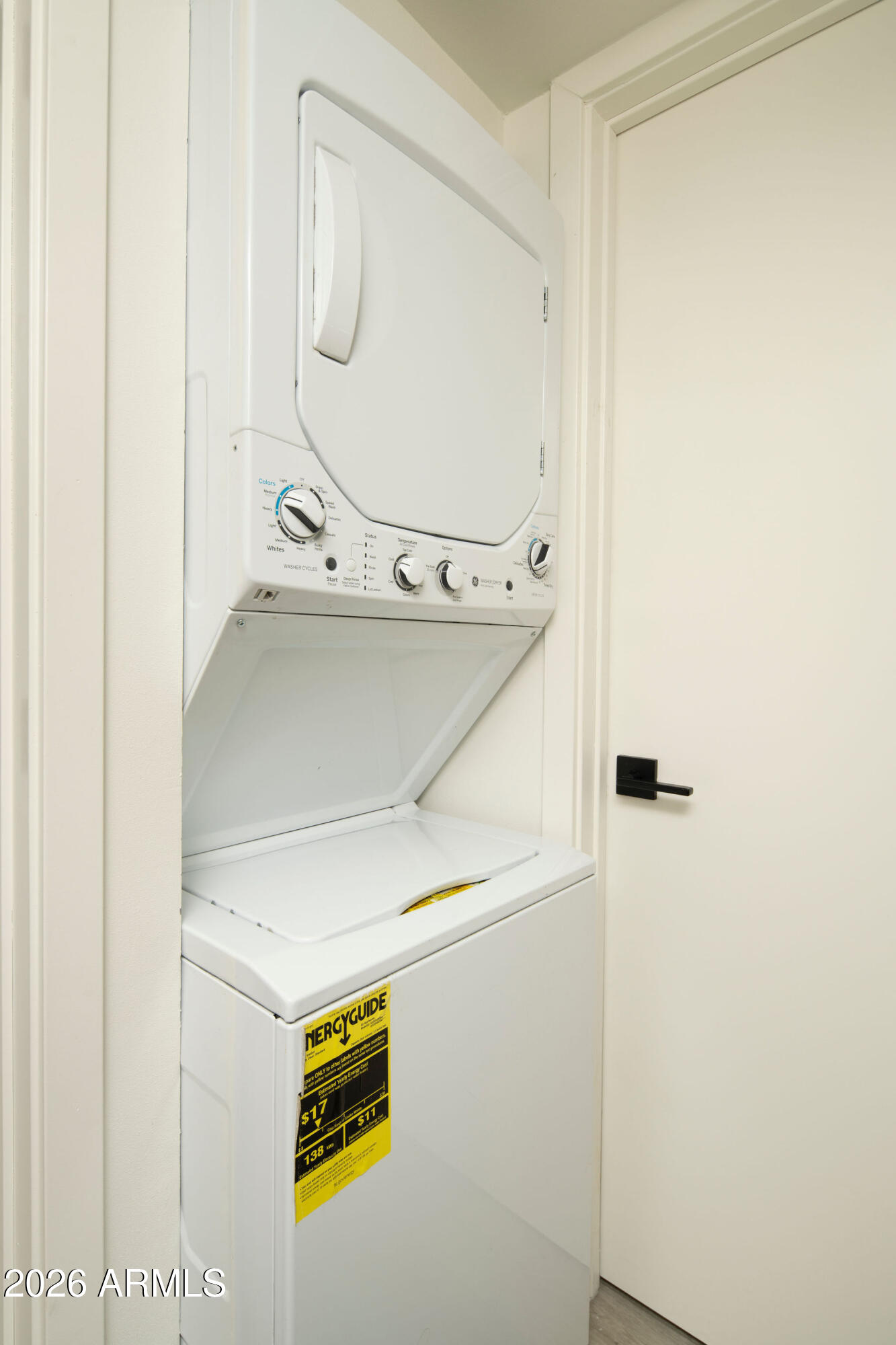 4119 North 11th Avenue Phoenix, AZ 85013 - Photo 21 of 28 a view of washer and dryer
