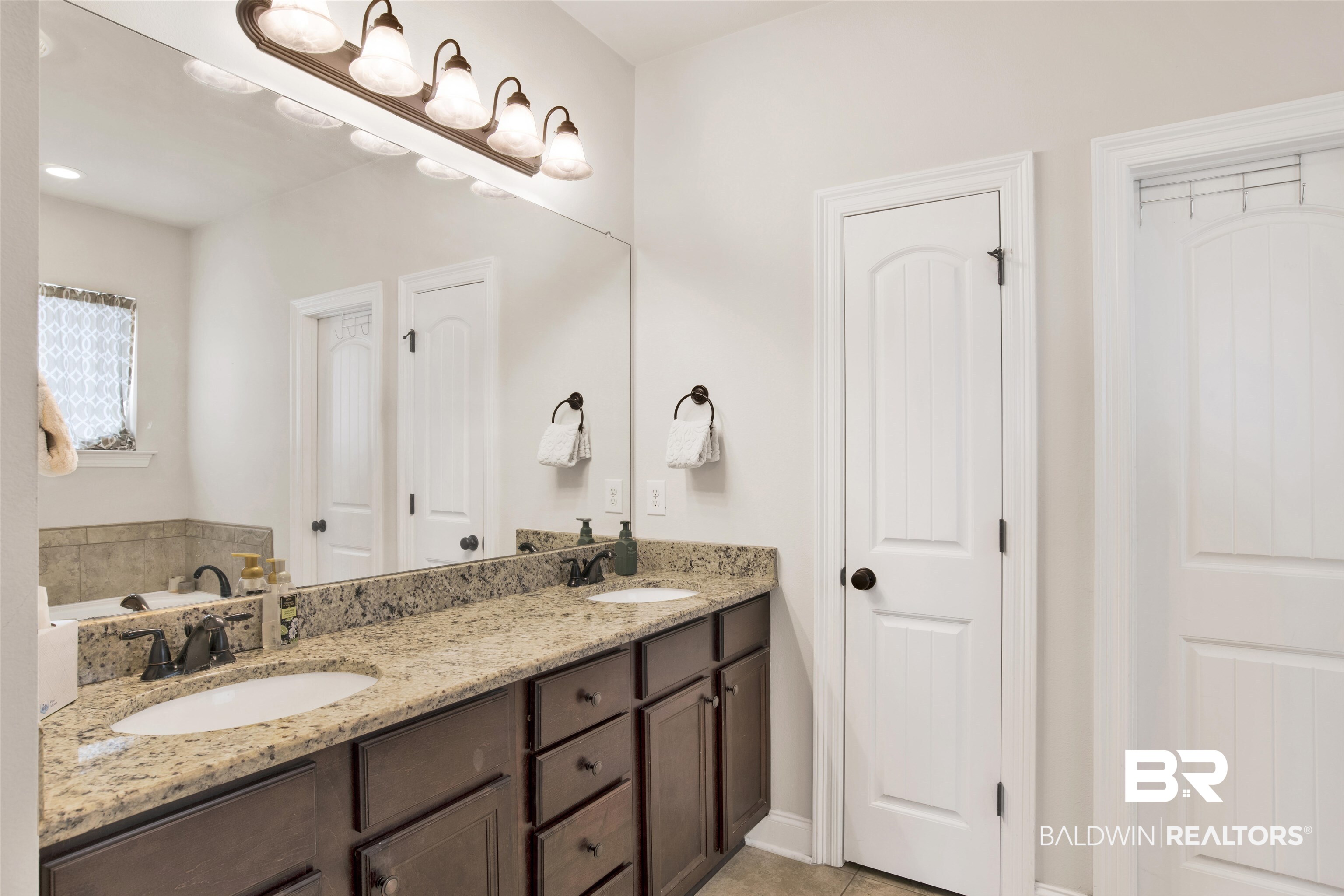7107 Rocky Rd Loop Gulf Shores, AL 36542 - Photo 18 of 37