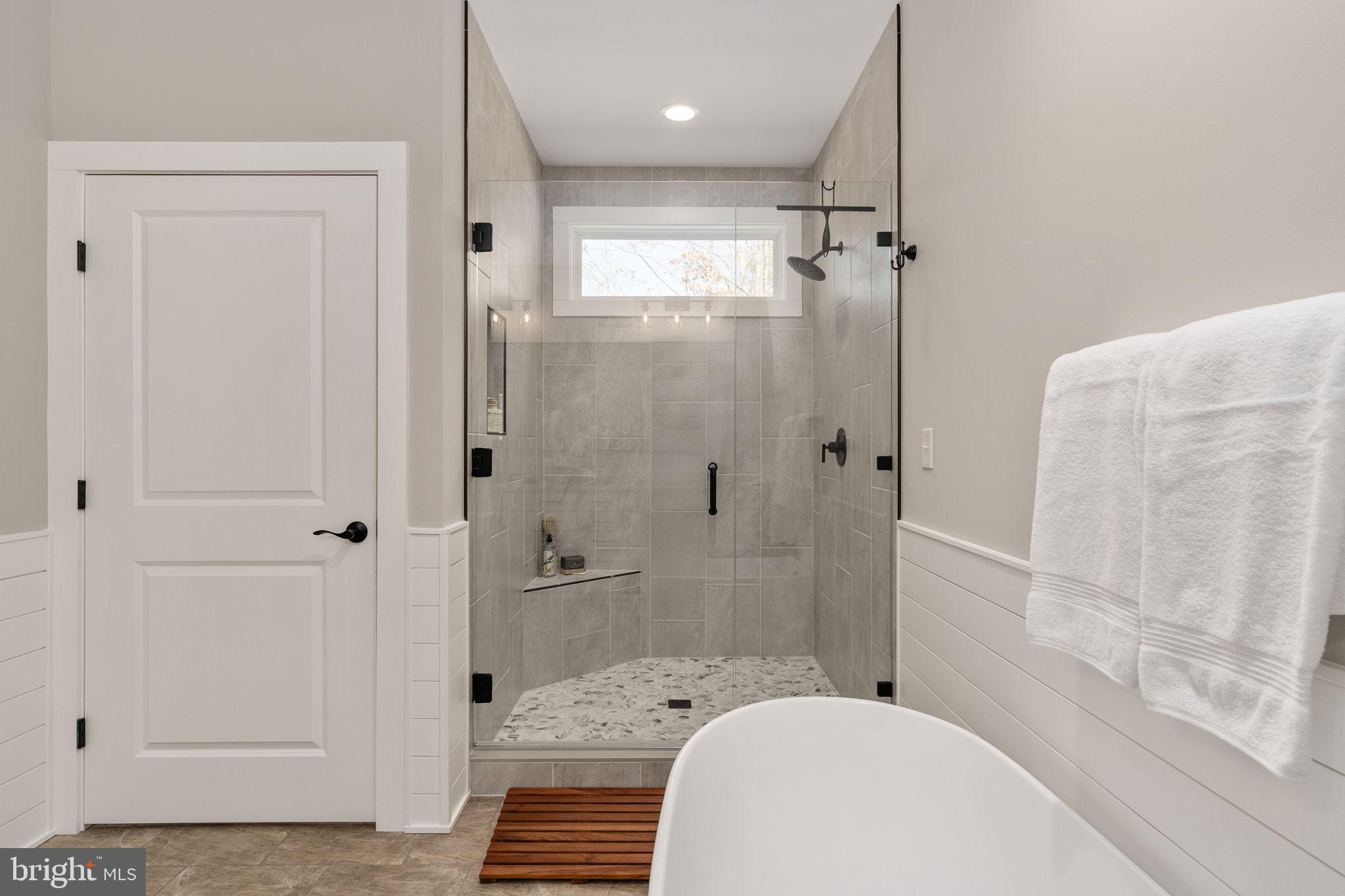 261 Washington Street Locust Grove, VA 22508 - Photo 29 of 90 Gorgeous tile shower!