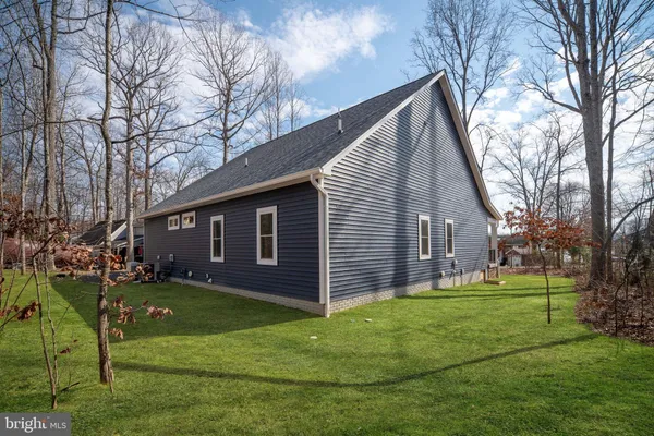 $749,900 | 261 Washington Street, Locust Grove, VA 22508