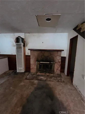 $240,000 | 23480 Knapps Cutoff, Crestline, CA 92325