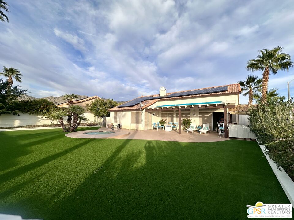 9939 Vía Real Desert Hot Springs, CA 92240 - Photo 2 of 35