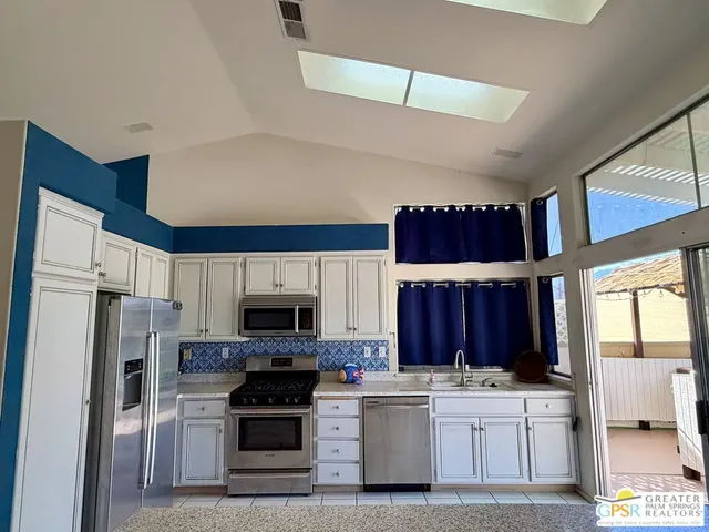 $2,850 | 9939 Vía Real, Desert Hot Springs, CA 92240