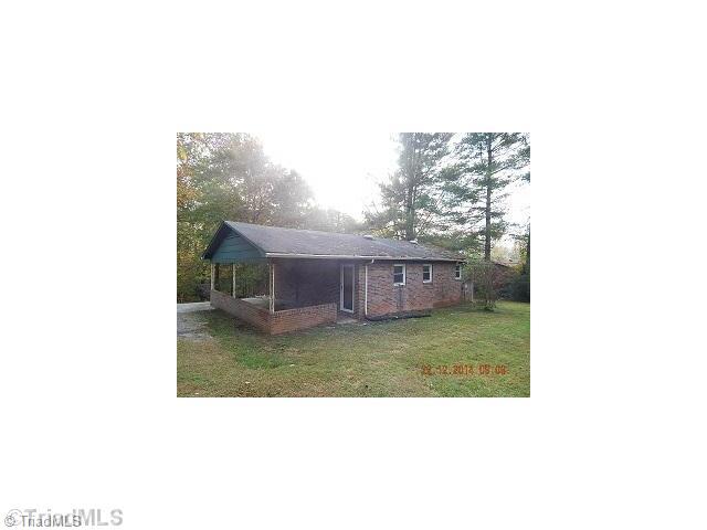 516 Conley Road Morganton, NC 28655 - Photo 2 of 9 Exterior Back.