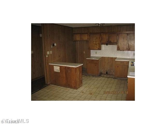 516 Conley Road Morganton, NC 28655 - Photo 3 of 9 Kitchen.