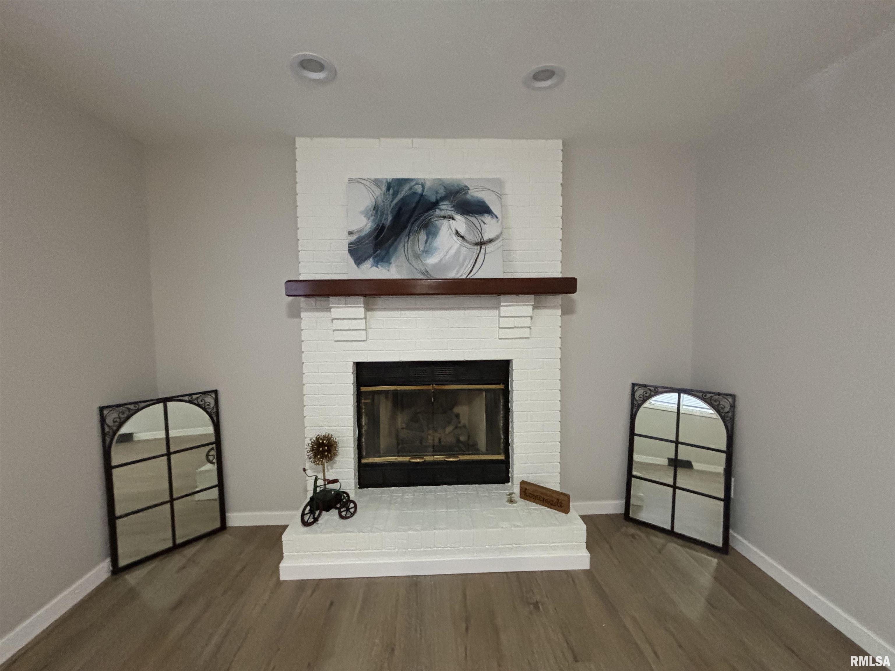 3326 Jennings Drive Springfield, IL 62704 - Photo 11 of 25