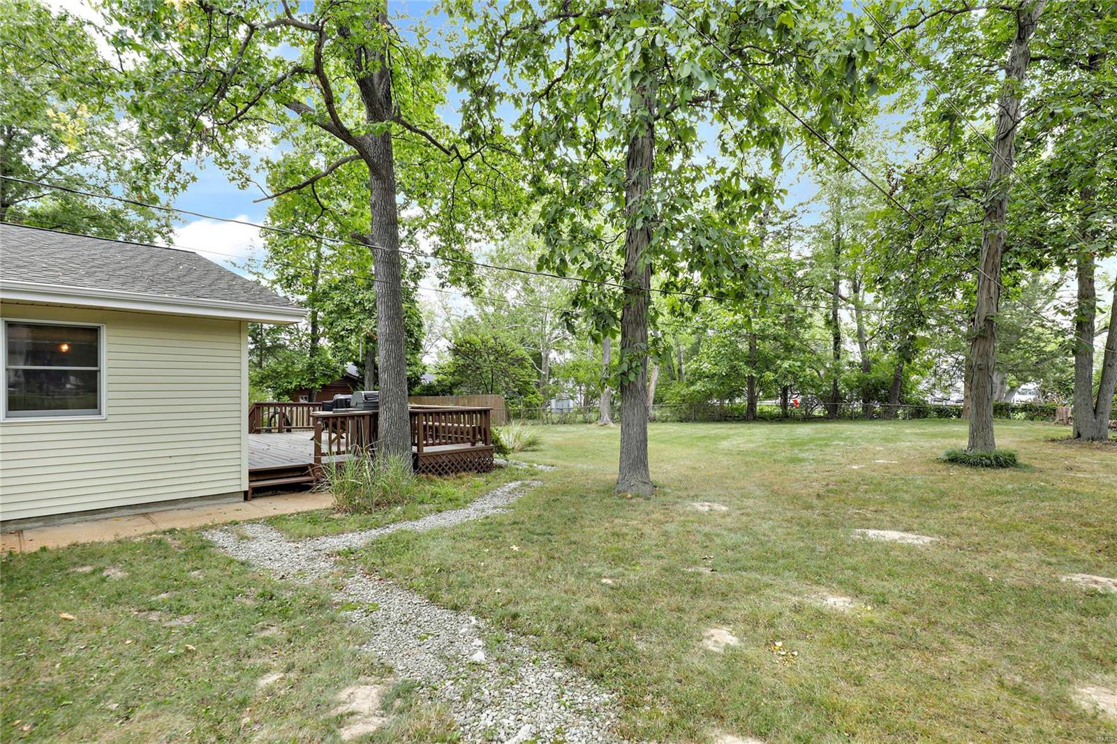 222 Victor Court Ballwin, MO 63021 - Photo 19 of 19 Gallery Image 19