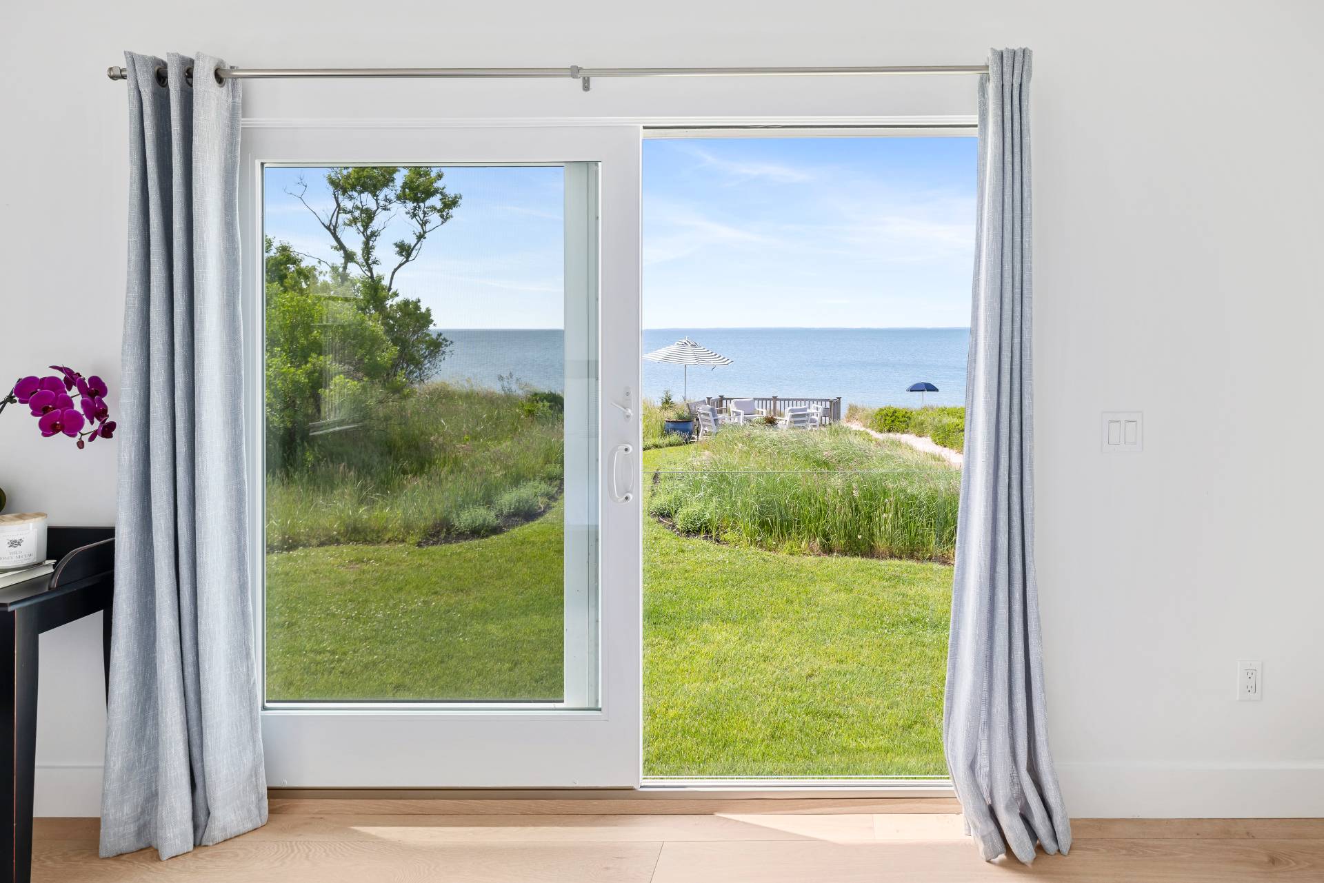 48 Bay Inlet Road East Hampton, NY 11937 - Photo 17 of 46 a view of a window
