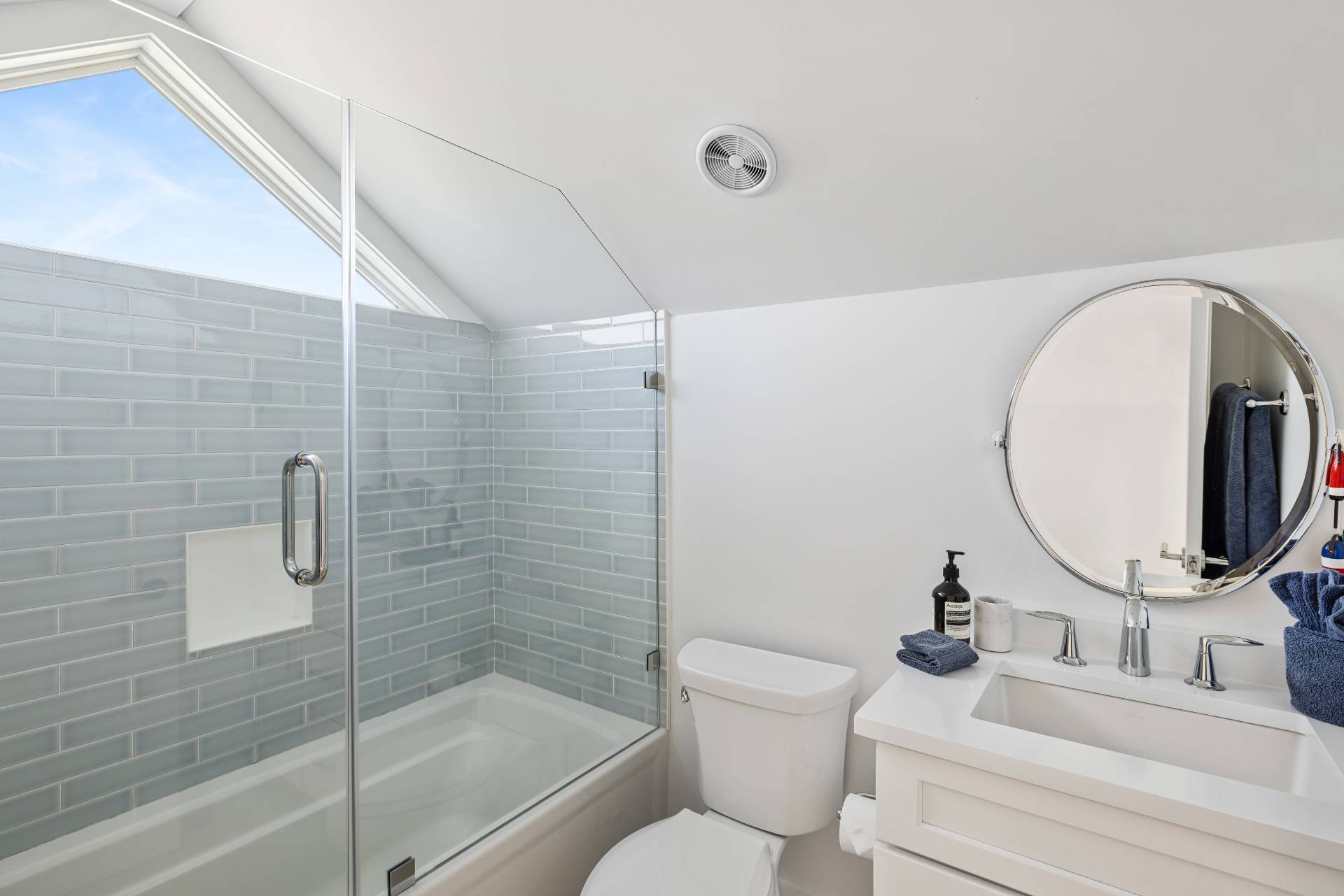 48 Bay Inlet Road East Hampton, NY 11937 - Photo 30 of 46 a bathroom with a sink toilet and shower